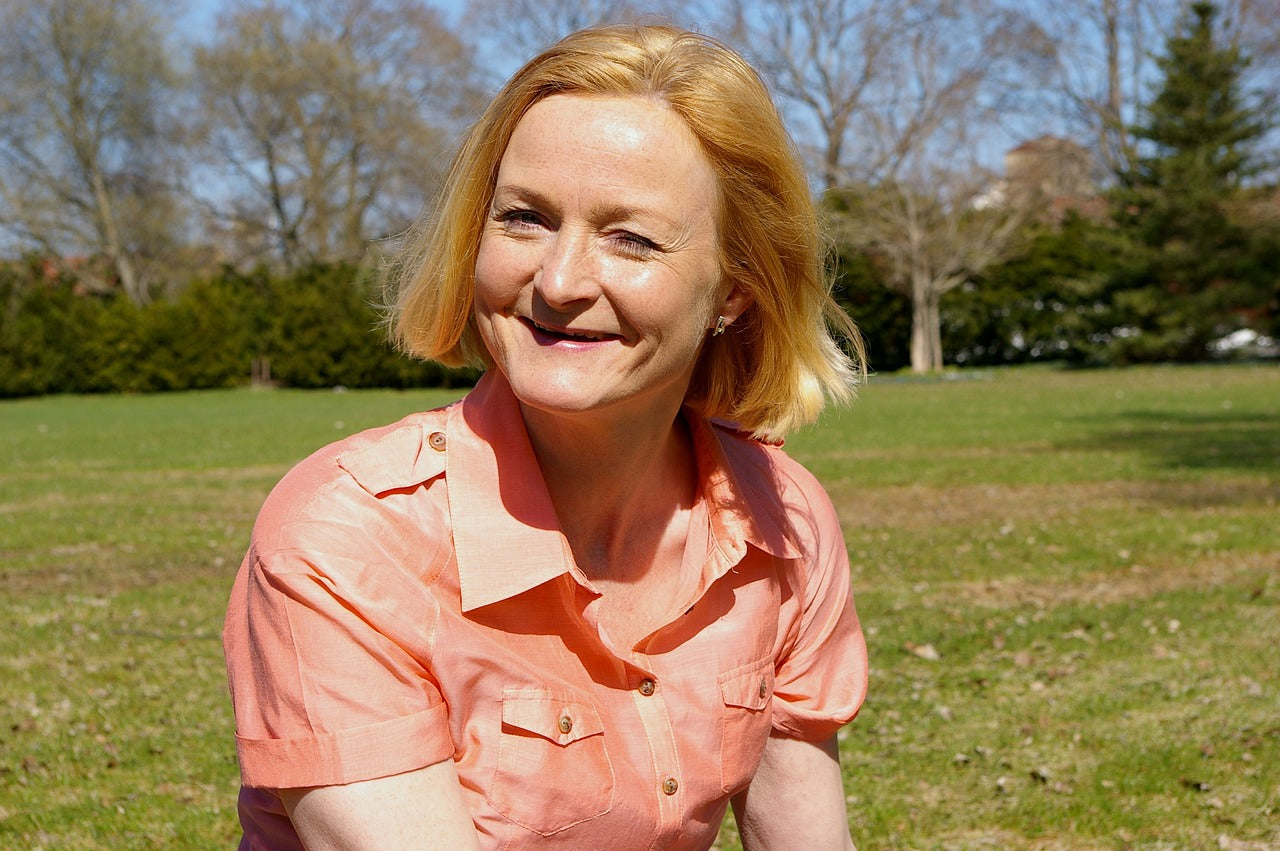 files/woman-797394_1280.jpg